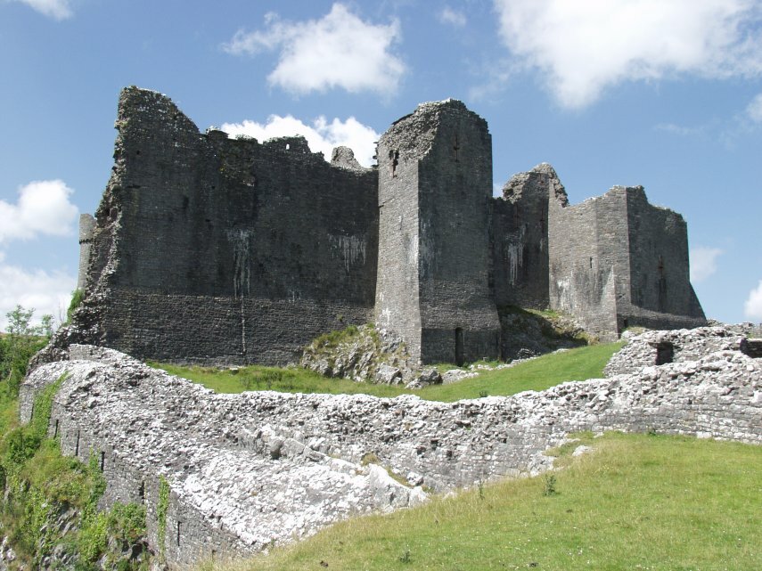 Outer Ward, Carreg Cennen Castle, Carmarthenshire
