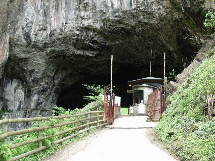 Peak Cavern Entrance, Castleton, Derbyshire, England, Great Britain