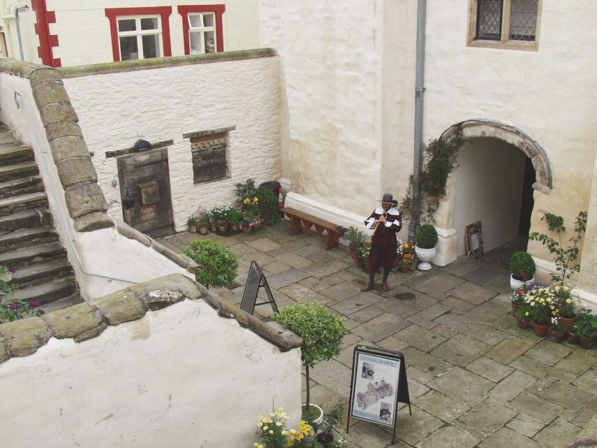The Lower Courtyard, Plas Mawr, Conwy, Caernarfonshire, Wales, Great Britain