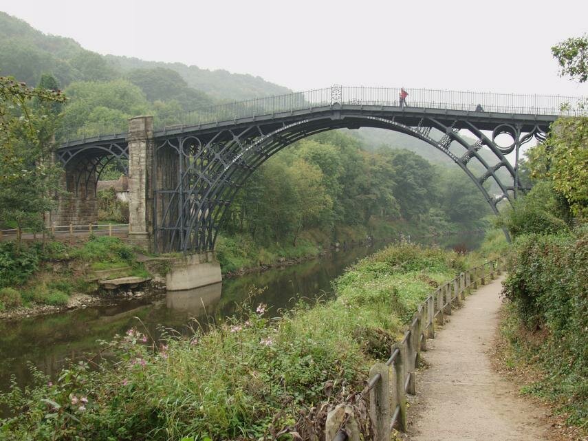 Photograph of the Iron Bridge over the River Severn, Ironbridge, Shropshire, England