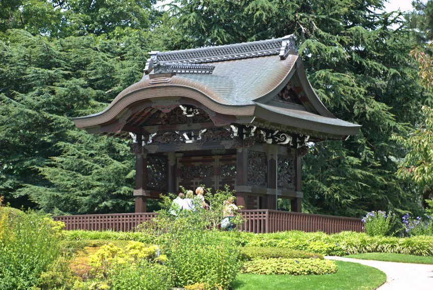The Japanese Gateway, Kew Gardens, London, England, Great Britain