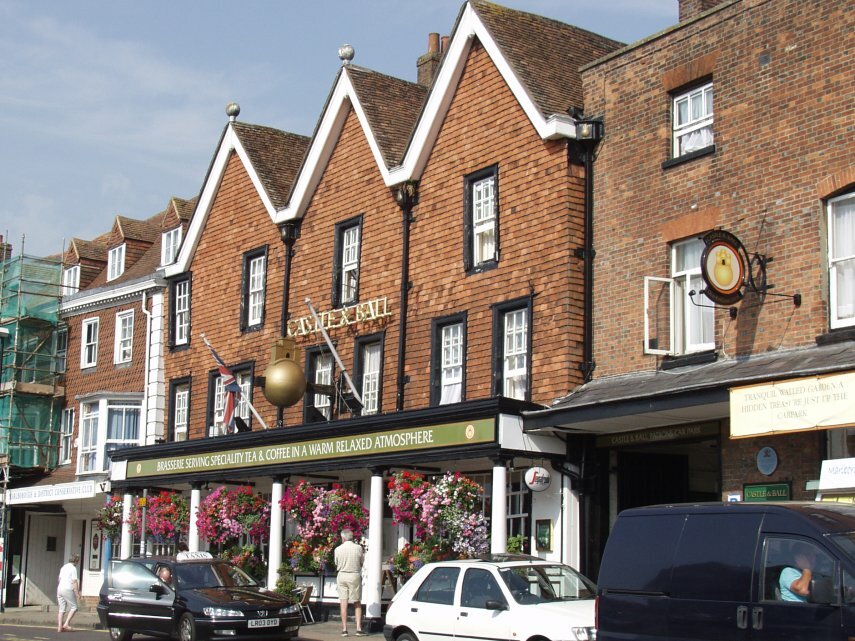 Picture of the Castle and Ball Hotel, Marlborough, Wiltshire, England