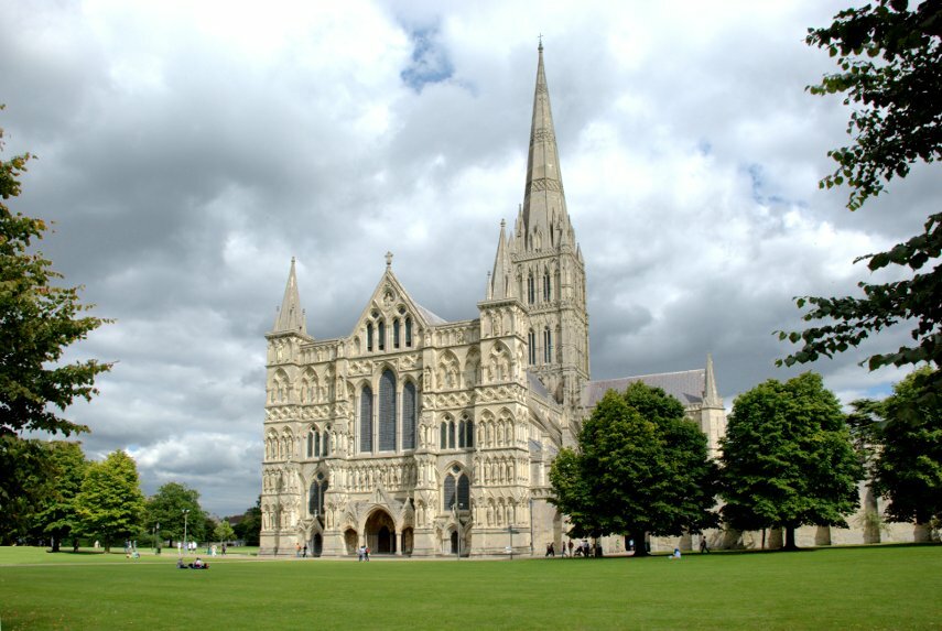 West Front, Salisbury Cathedral, Salisbury, Wiltshire, England, Great Britain
