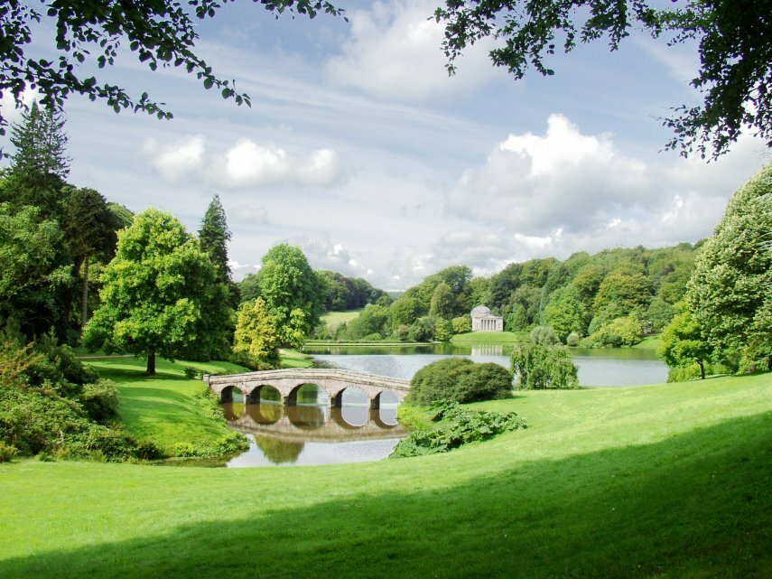 Palladian Bridge and Pantheon, Stourhead Garden, Stourton, Wiltshire, England, Great Britain